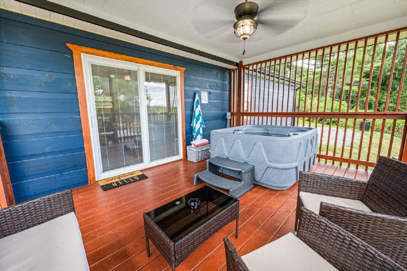 Brand New Tiny Cabin! A Bearly Adventure Sevierville Exterior foto