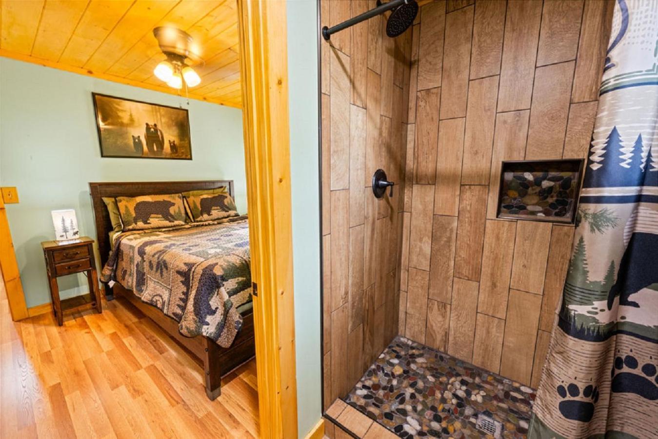 Brand New Tiny Cabin! A Bearly Adventure Sevierville Exterior foto